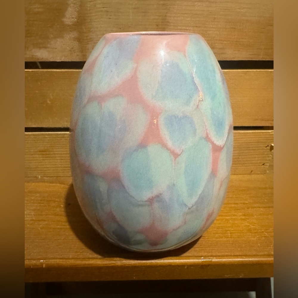 Vintage Royal Haeger pastel pottery - Picture 3 of 6